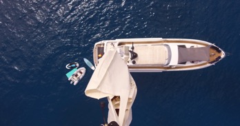 Dron to Yacht